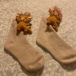 Plush Animal Top Beige Kids Socks with Mustard Lion Toys